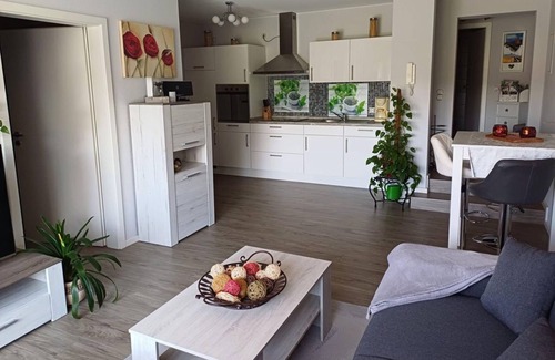 Ockfen Apartment | Vineyard Oasis - Apartment