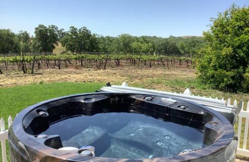 Templeton House | Vineyard Retreat