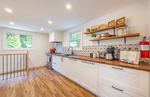 Niagara-on-the-Lake House | Vineyard Views Niagara ☆ Stunning Brand New 2 Bedroom Home w/Sauna