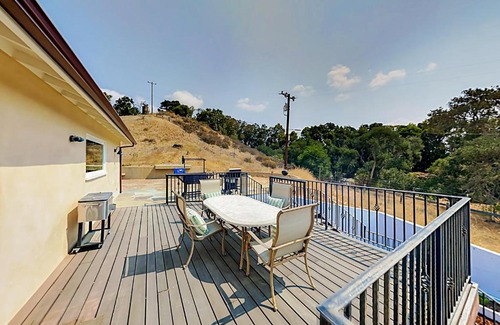 Santa Barbara House | Vineyard Vista Ranch Retreat