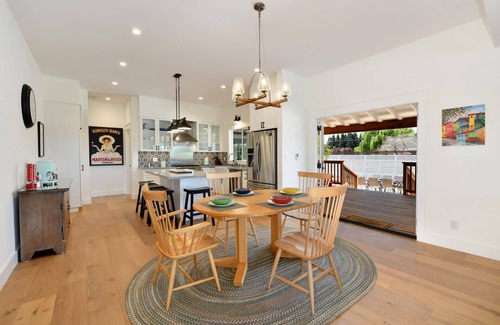 Healdsburg House | Vineyard Vue | A Wine Country Escape