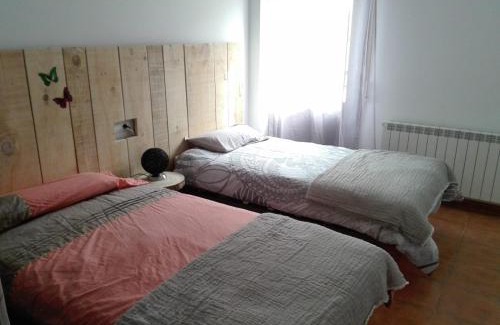 Sojuela Apartment | Vino Montaña & jardín Garaje NETFLIX WIFI INCLUIDO,