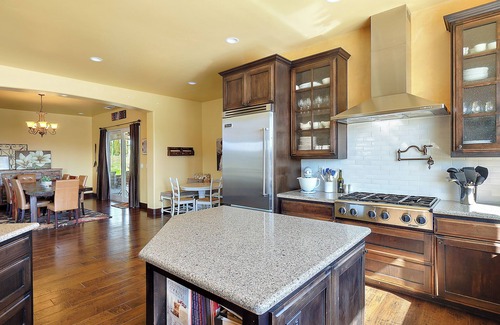 Paso Robles House | ViNO on ViNEYARD-Westside Wine Trail Estate