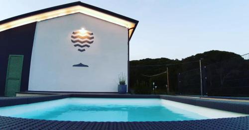 Fosdinovo Bed & Breakfast | Vinomare Guesthouse