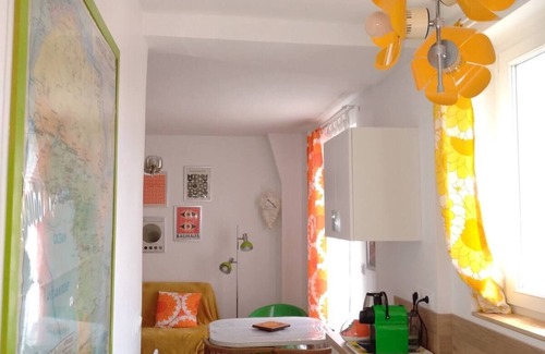 Esbly Apartment | Vintage, 10 min from Disney and 30 min from Paris