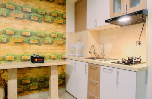 Pekayon Jaya Apartment | Vintage 2BR Apartment at Grand Kamala Lagoon