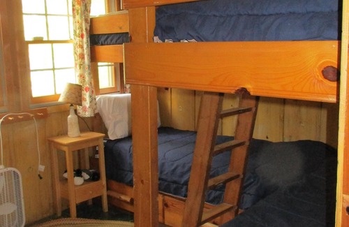 Newaygo Cabin | Vintage 3 bedroom cottage with 1.5 bath overlooking Bills Lake, Michigan