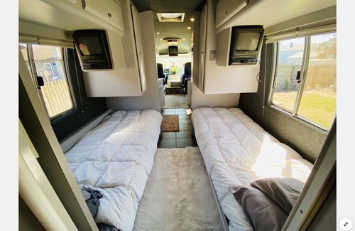 Mount Marion RV Rental | Vintage Airstream in the Catskills Mountains