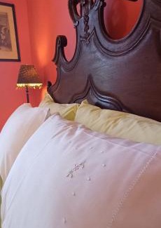 Ovar House | Vintage Balcony Guesthouse