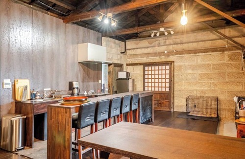 Otawara Other | Vintage barn with BBQ, Projector & Fresh Veggies