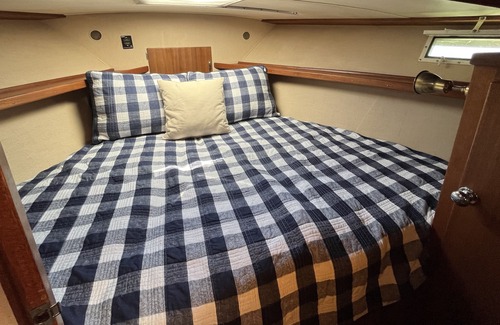 Wainfleet Boat Rental | Vintage Boat Stay