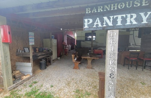 Jonesville Cabin | Vintage Camper Cabin on Beautiful Farm Near Ark & Bourbon Trailn