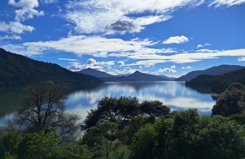 Moetapu Bay Other | Vintage Caravans by the Sea