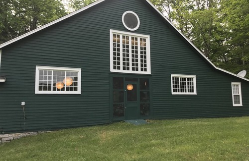 Cooperstown - Otsego Lake House | Vintage Cottage on Otsego Lake Golf Course, near Cooperstown