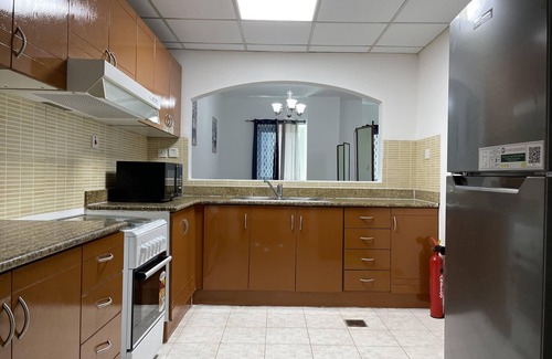 Al Barsha Apartment | VINTAGE CRAFT STAYS