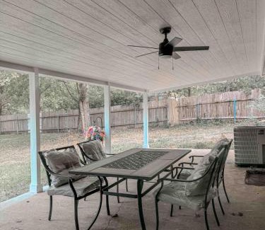 Lufkin House | Vintage Family House