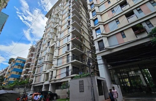 Dhaka Apartment | Vintage GreyRooms