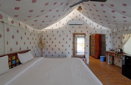 Ahmednagar Hotel | Vintage Hills Resort