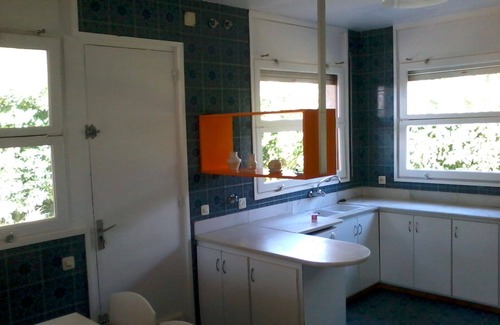 Comarruga House | Vintage house in front of the sea for 15 guests