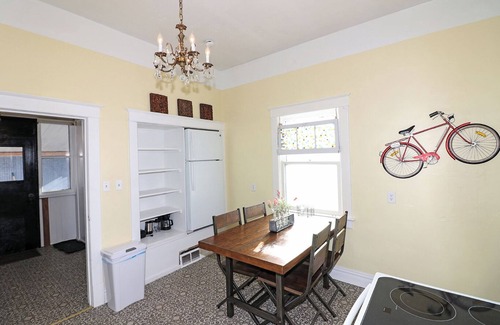 Grand Junction House | Vintage Parlor Close to CMU and Hospital