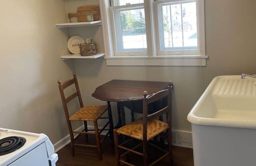 Wausau Apartment | Vintage & Quaint downtown apt