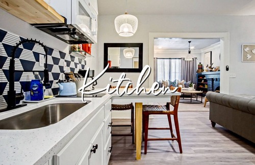 Central Oklahoma City Apartment | Vintage Studio 6min-plaza Dist Full Kitchen