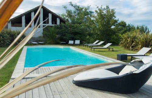 Lahitte-Toupiere House | Vintage Vert