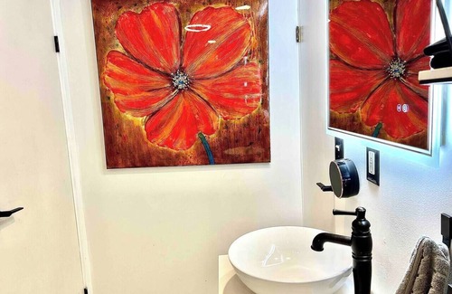 Morro Hills Other | Vintoca Private Oasis Suite Farm Retreat, Private Bedroom & Bathroom Grove, Pool & City View