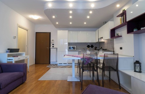 Lecco Apartment | Violet House & Garden