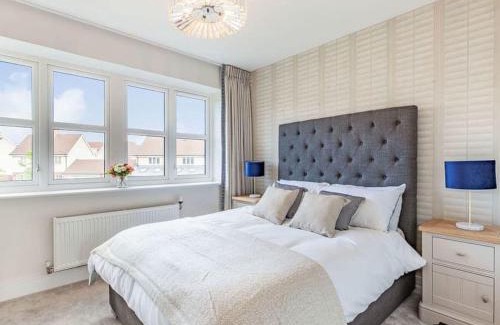 Chelmsford House | Violet Place