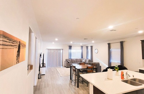 Lodi House | VIP CLASS TWO ~ Real Comfort ~ 3 Bedrooms