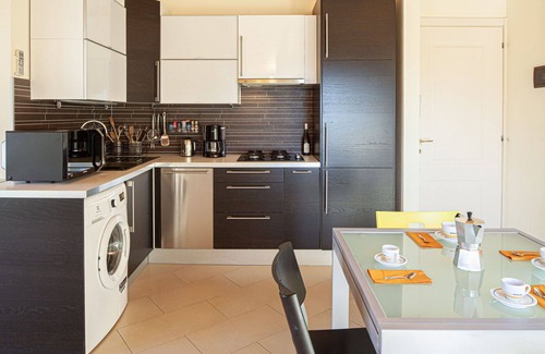 Diano Marina Apartment | ViP Panorama 2 - apartment in modern Hi-Tech villa, with Jacuzzi and pool, sea-view