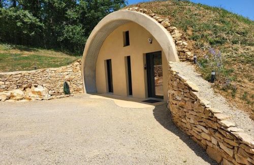 Cazillac House | VIP REFUGE