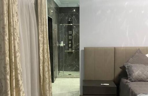 Hartbeespoort House | VIP Smarthouse - No Loadshedding