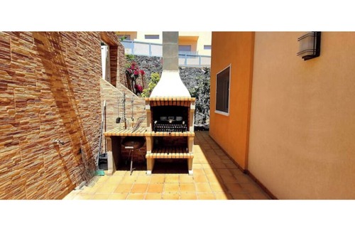 Puerto de Santiago Villa | VIP Villa with Sea View, 5 Bedrooms and Heated Pool