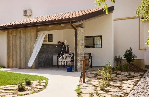 Vipava House | VIPAVA river house
