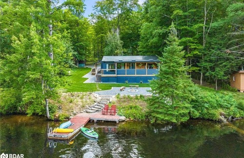 Bracebridge Villa | ViRa Cottage