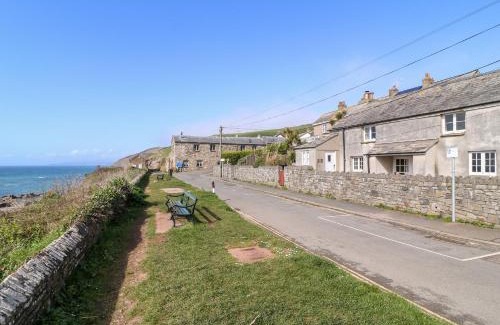 Portwrinkle House | Virginia Cottage