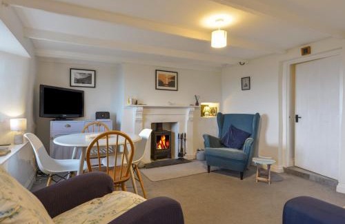 Portwrinkle House | Virginia Cottage