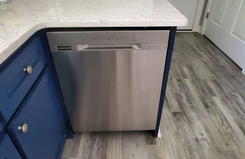 Westgate House | Virginia County Cottage