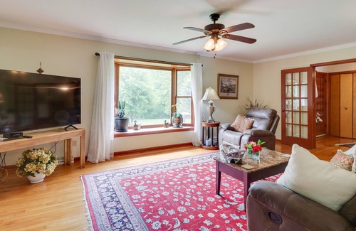 Orange Villa | Virginia Retreat on Lake Orange: Fishing On-Site!