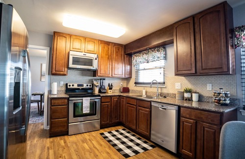 Northwest House | Virginia Retreat Home close to Town Center