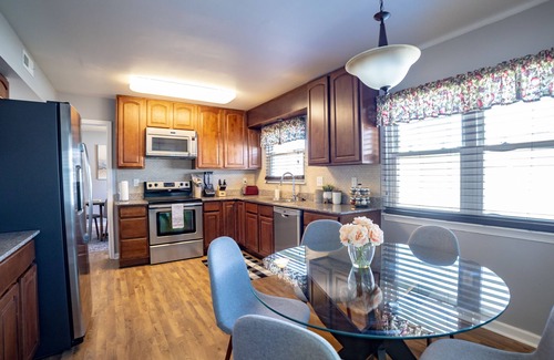 Northwest House | Virginia Retreat Home close to Town Center