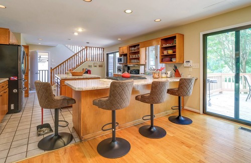Cave Spring House | Virginia Retreat w/ Deck, 7 Mi to Downtown Roanoke