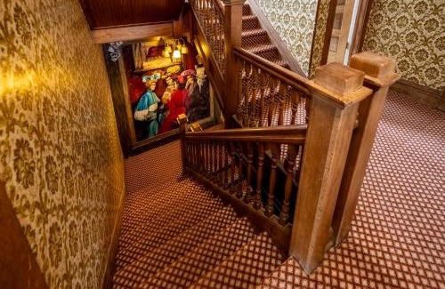 Sterling Hotel | Virginian Hotel