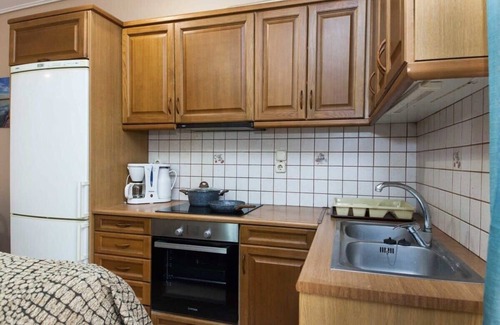 Vyronas Apartment | Vironas Delight Cozy 1BD Apartment with Lovely Balcony