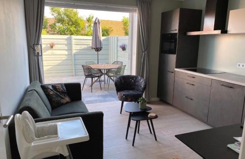 Westkapelle House | Viruly32holiday voor 2 personen en 1 baby