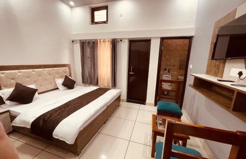 Bullawala House | Vishram Guest House