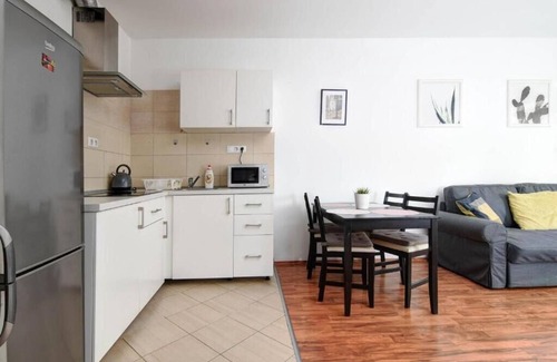 Ferencvaros Apartment | Vision Apartments - Superior One-Bedroom Apartment