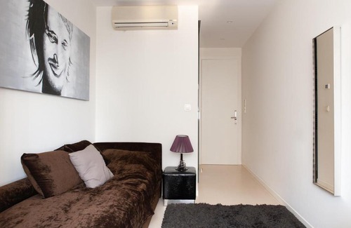 Mirow Apartment | VISIONAPARTMENTS Warsaw Grzybowska